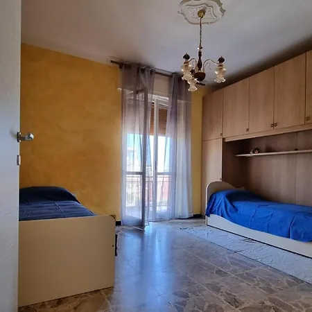 Casa Allegra Al Mare, A Pochi Minuti Dalla Spiaggia * Loano
